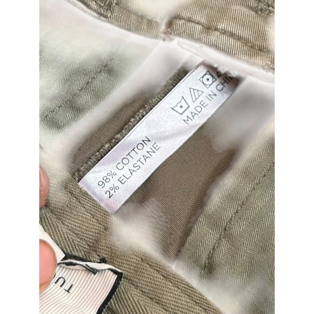 Tuckernuck pleated chino